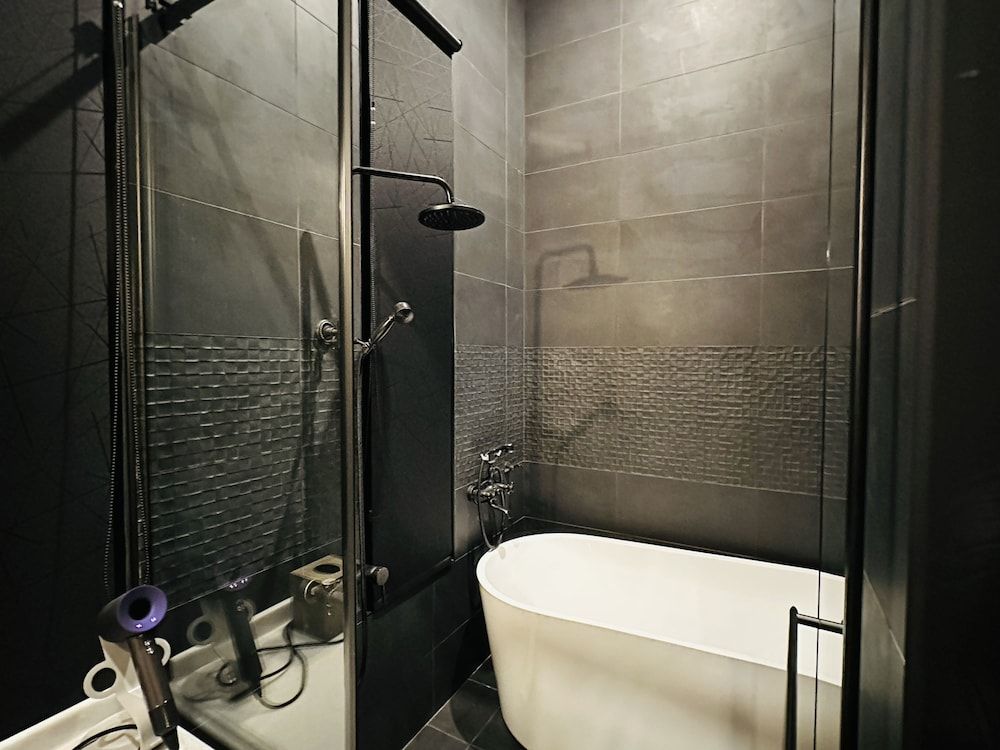 Zephyr Homestay Classic Double Room 4