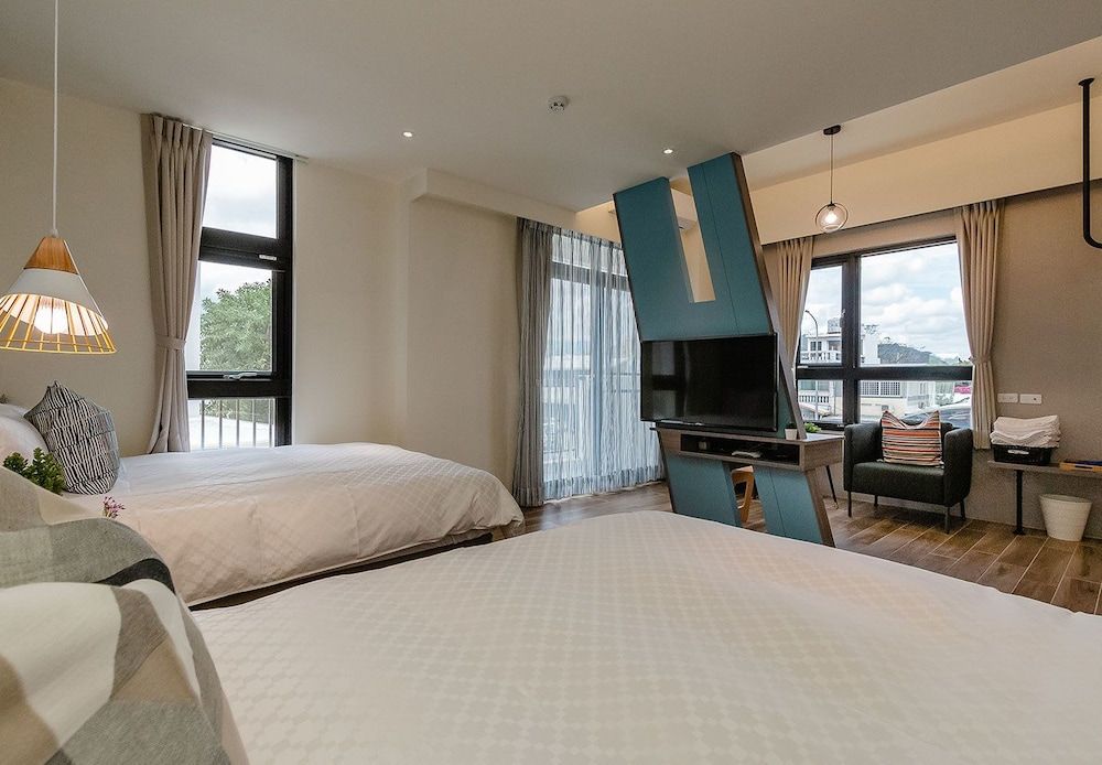 Xiao Tian Di Homestay Classic Quadruple Room, 2 Double Beds, Balcony 4