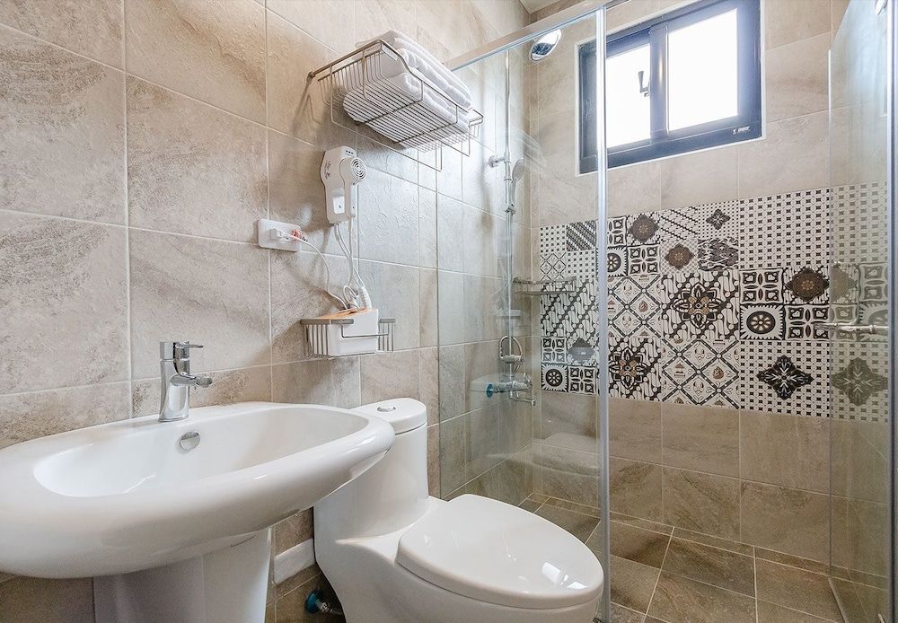 Xiao Tian Di Homestay Double Room, Balcony 8