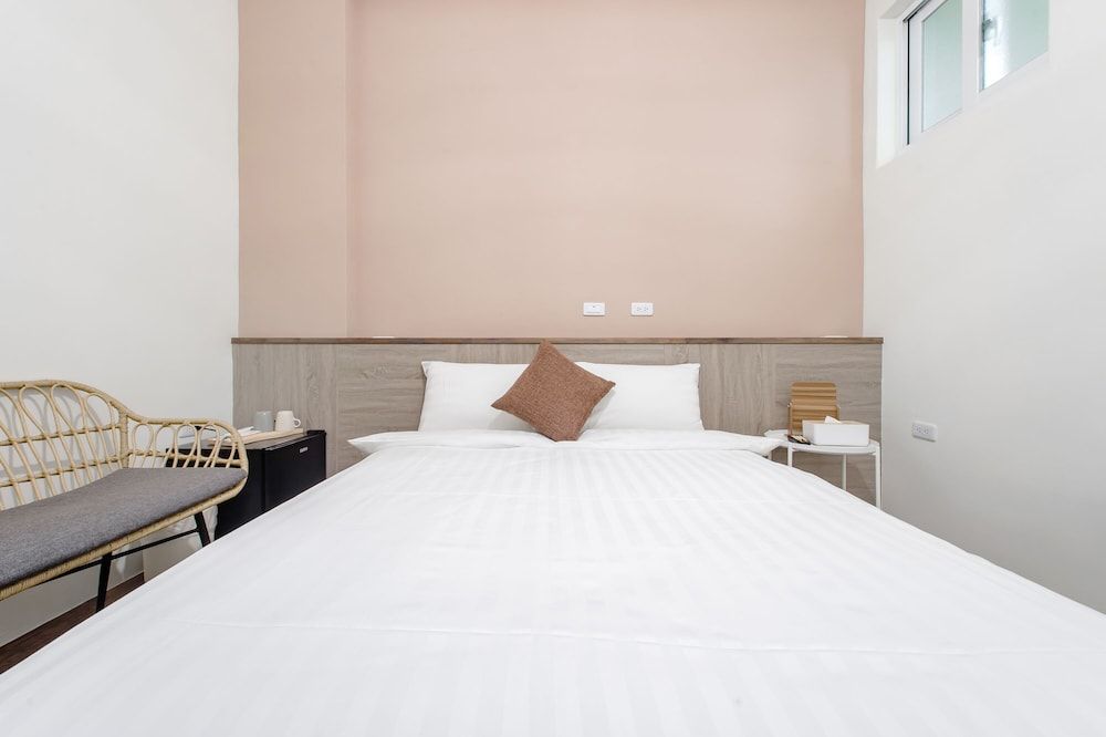 Standard Double Room - No Window