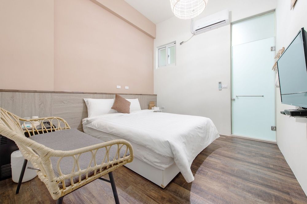 Standard Double Room - No Window