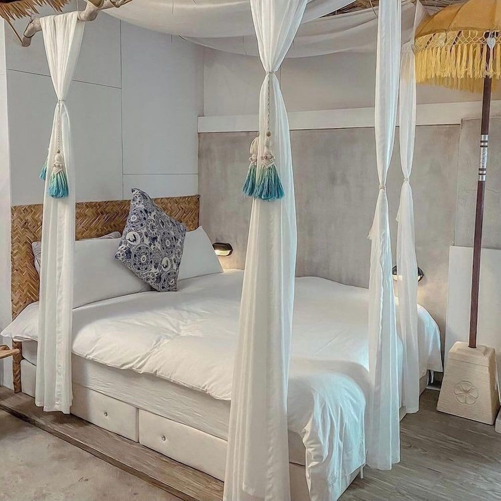 Luxury Double Room, 1 Queen Bed, Garden View