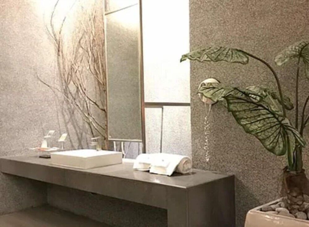 Hiye Motel Superior Double Room 6