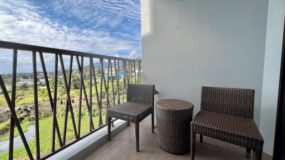 Sinasera Resort Classic Triple Room, Multiple Beds, Mountain View 7