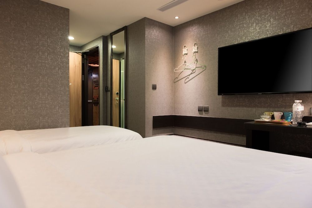 Ximen Hanzhong 19 Deluxe Triple Room 5