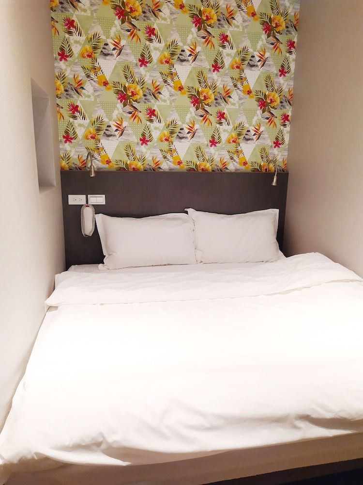 undefined Zhongshan N APT 8