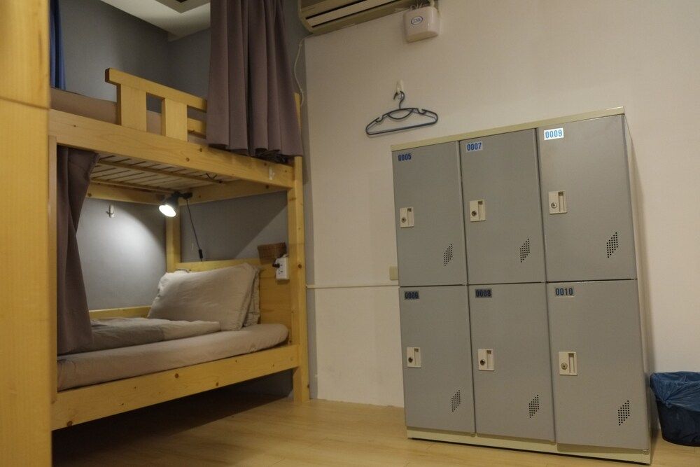 undefined First Hostel Taipei 3