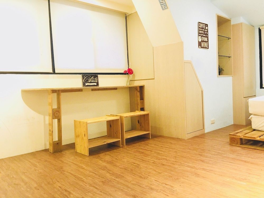 Super Star Hostel Ximending MRT Nordic Family Suite, 4-8 Pax, 2 Bedrooms, 1.5 Bathroom, Elevator Building 11