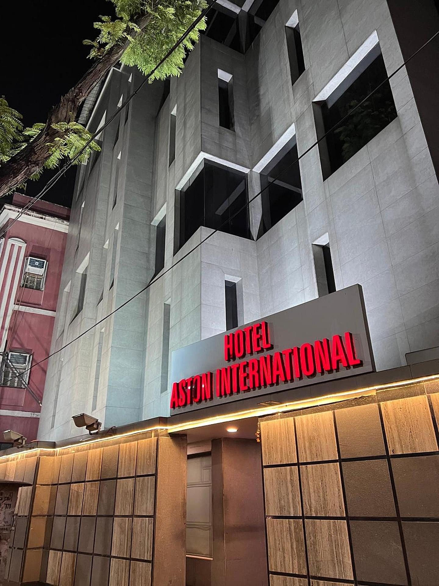 undefined HOTEL ASTON INTERNATIONAL 10