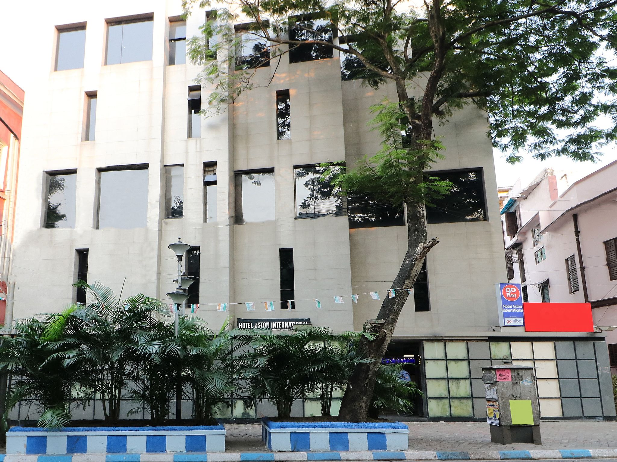 undefined HOTEL ASTON INTERNATIONAL 8