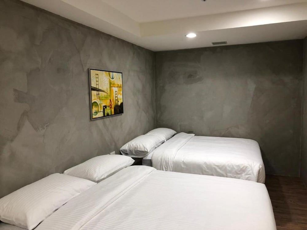 undefined Homy Inn Zhongxiao Dunhua 9