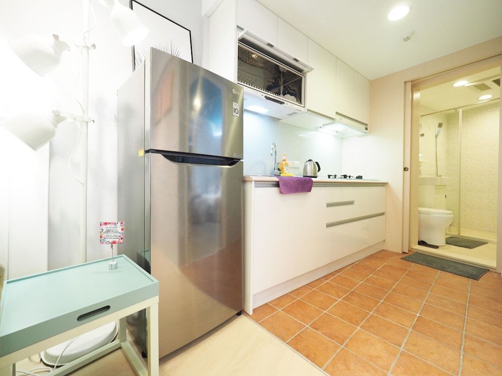 undefined SOGO Dept. Zhongxiao Fuxing MRT