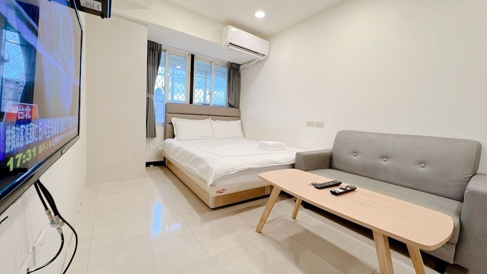 undefined Tea Street Lively District 9