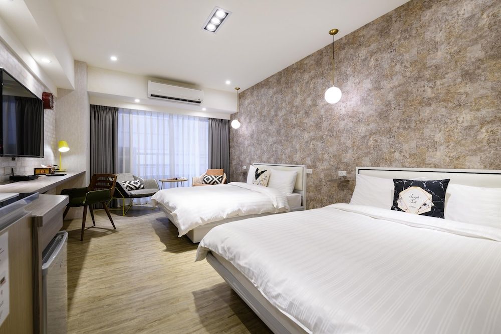 undefined Sunshine Apartment