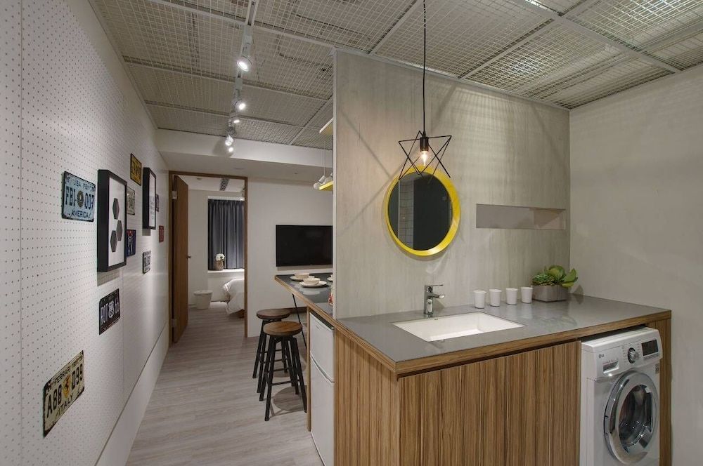 undefined Sunshine Apartment 10