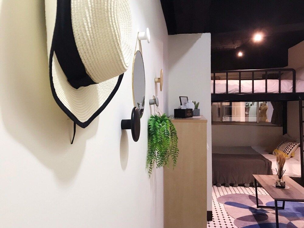 Ha Ha Cat Home Ximending Gallery Apartment, 1 Bedroom (806) 19