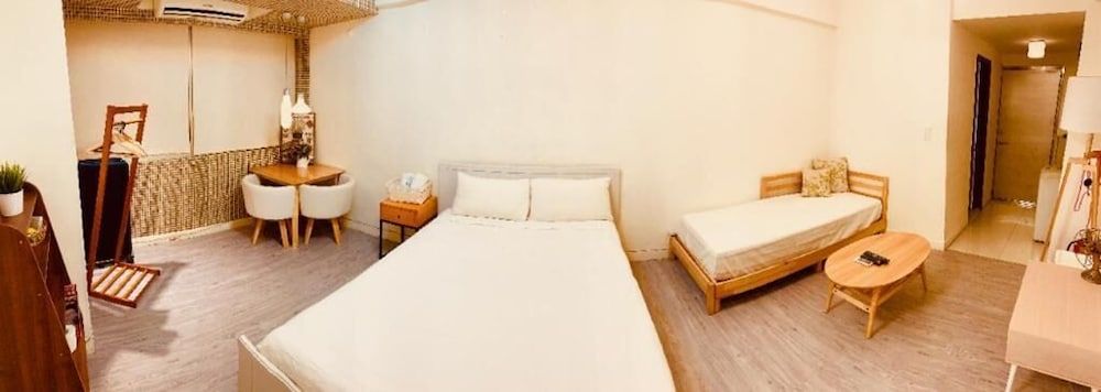 undefined iconic inn 2