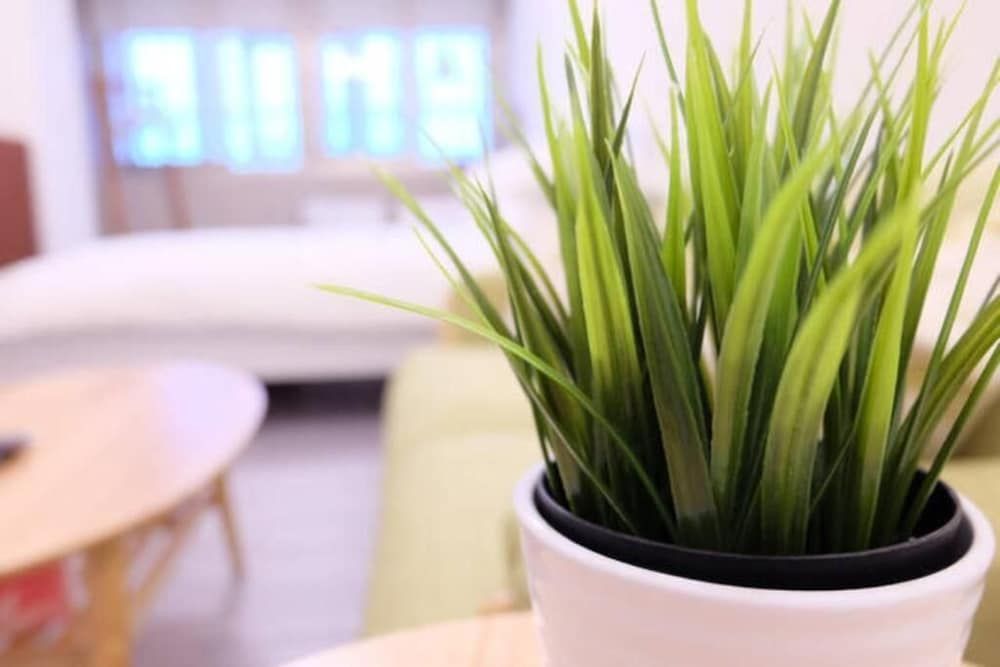 undefined iconic inn 10