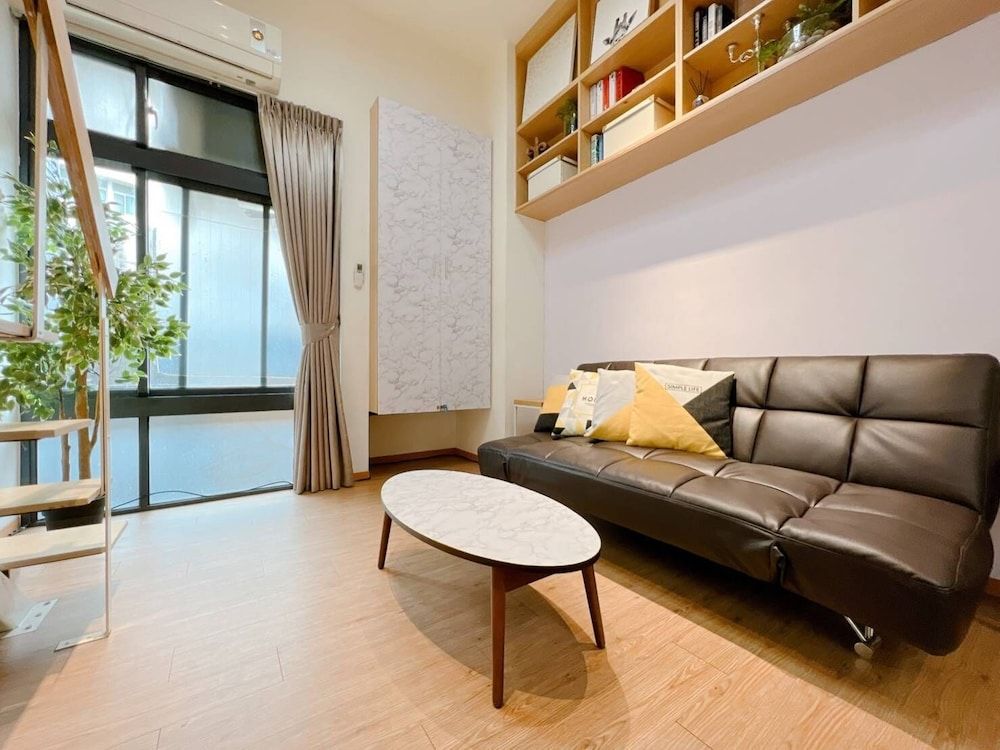 undefined Tokyo Loft duplex apt 9