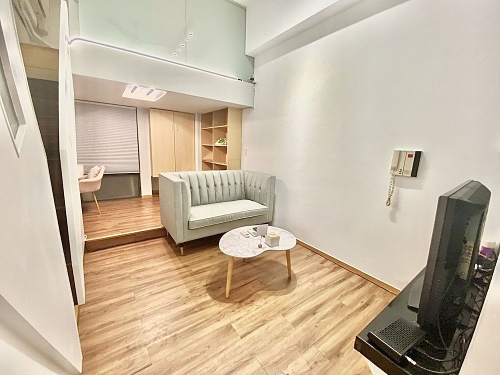 undefined Tokyo Loft duplex apt 2