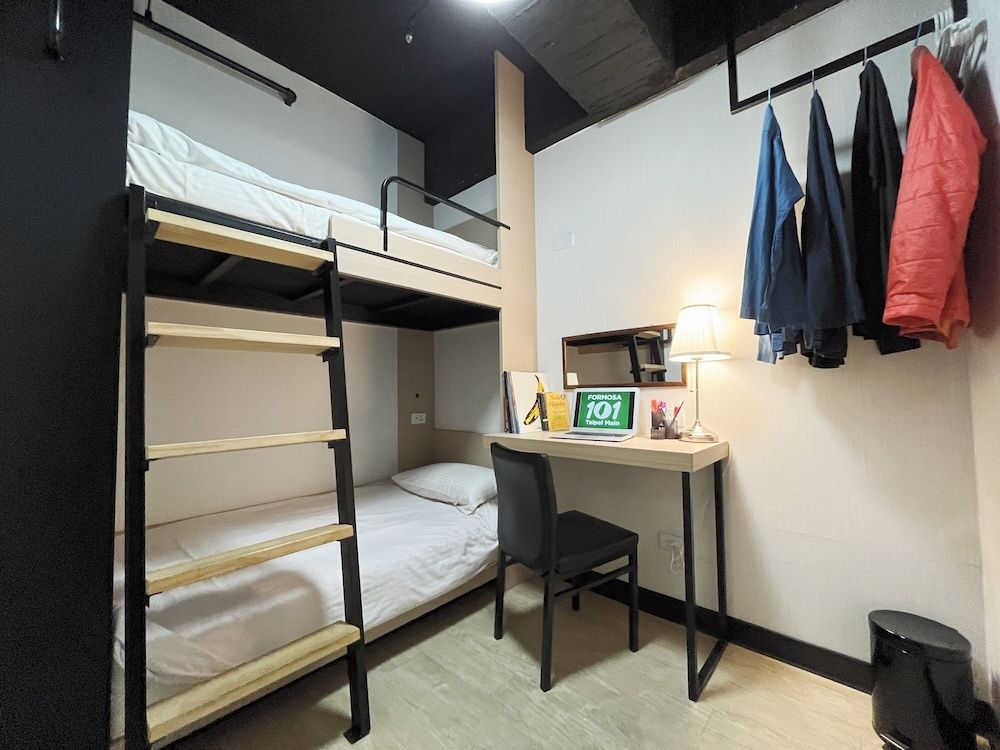 Formosa101 Taipei Main Branch Basic Double or Twin Room, Shared Bathroom