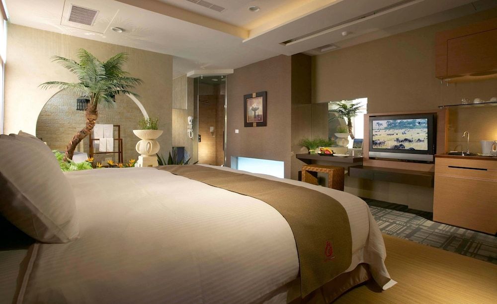 Hofi Villa Superior Double Room 2