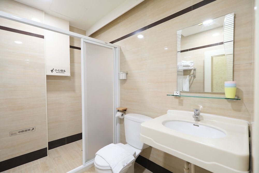 EasyInn Junior Quadruple Room, 2 Double Beds 18