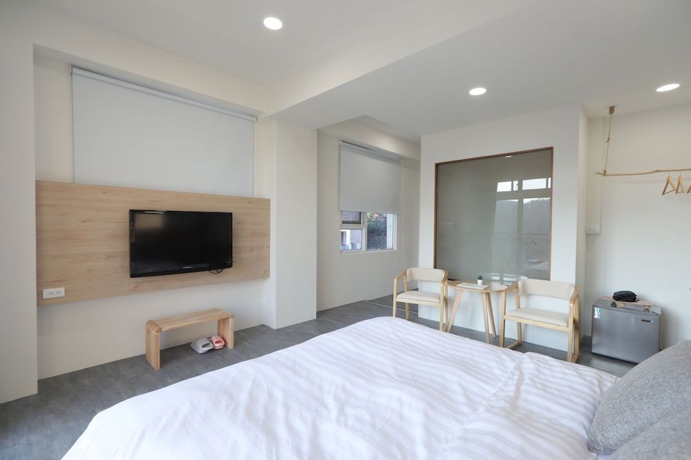 EasyInn Junior Double Room, 1 Queen Bed 22