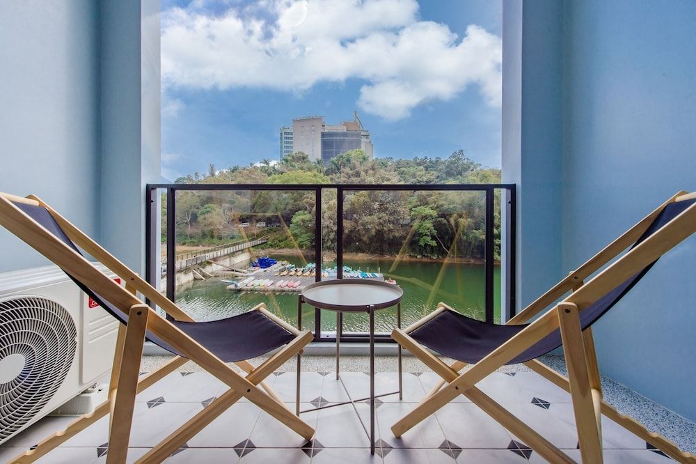 Water House Superior Quadruple Room, Balcony 12