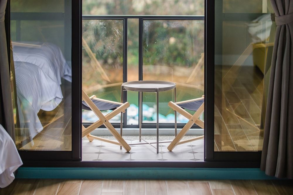 Water House Superior Quadruple Room, Balcony 11