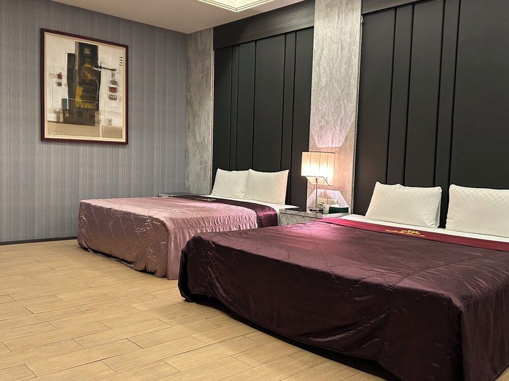 Amani SPA Boutique Motel Deluxe Quadruple Room 6