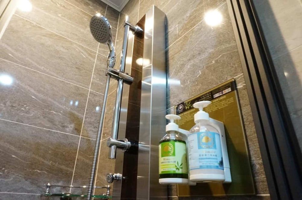 PULI GuanPu Fallsview Stay House Design Double Room, Non Smoking 12