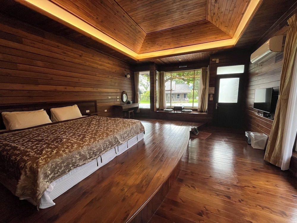 Watervilla Superior Double Room, Non Smoking, Courtyard View