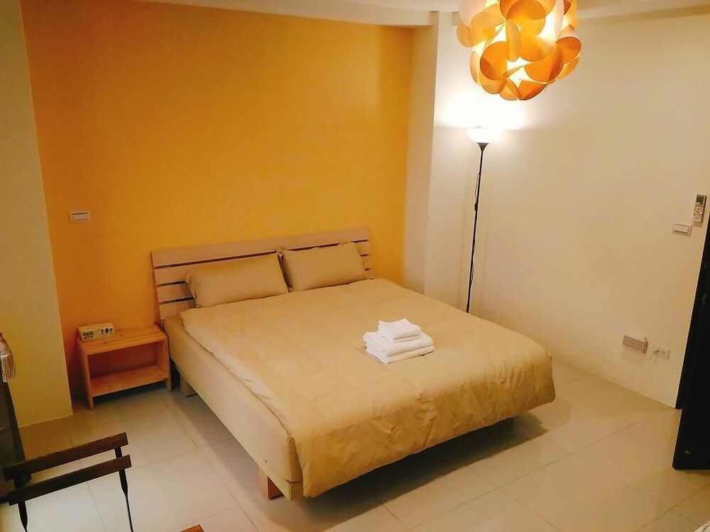 Basic Double or Twin Room, 1 Queen Bed with Sofa bed, Non Smoking, Balcony