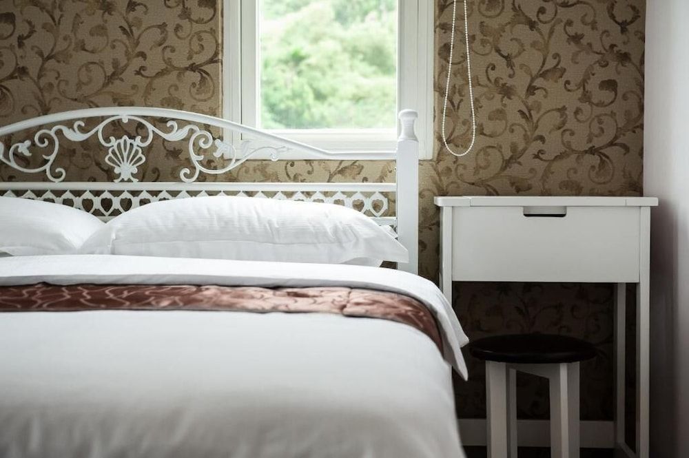 Quadruple Room, Partial Ocean View