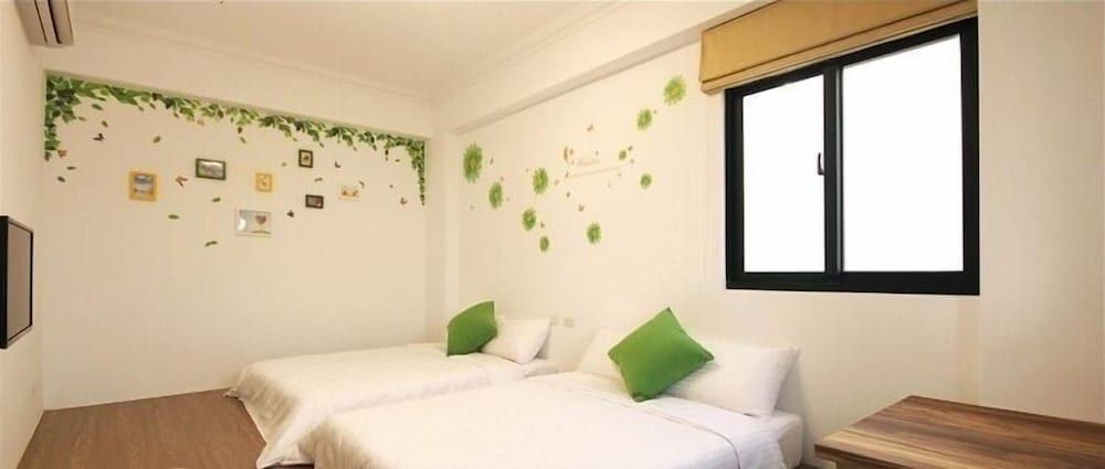 ZI-YUE-TONG Homestay II Standard Quadruple Room, 2 Double Beds, Non Smoking 4