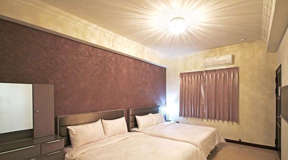 Romantic Quadruple Room