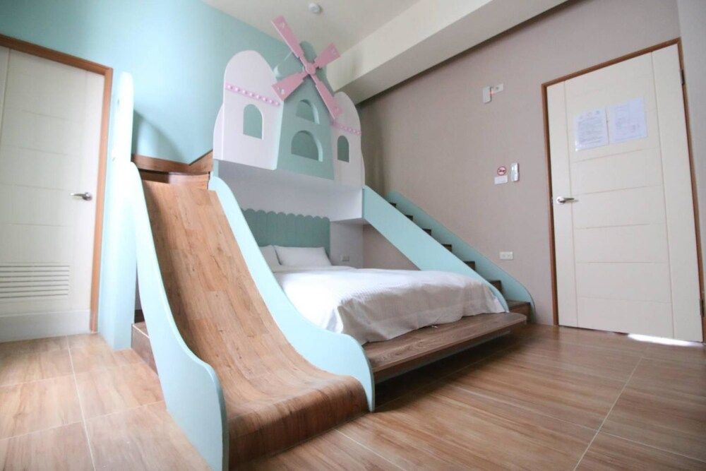 Double Room (202)