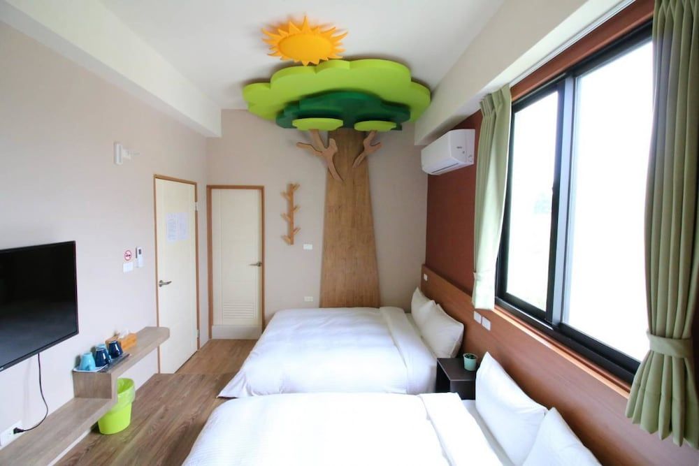 Comfort Quadruple Room (203 Room - 5 People)