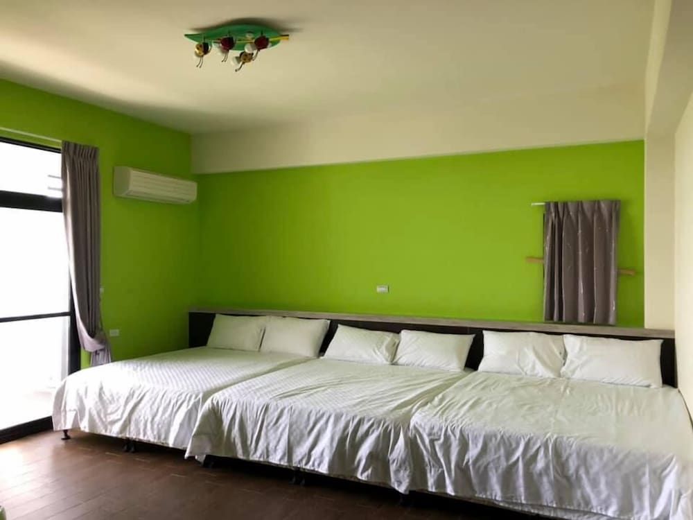Family Room, Balcony