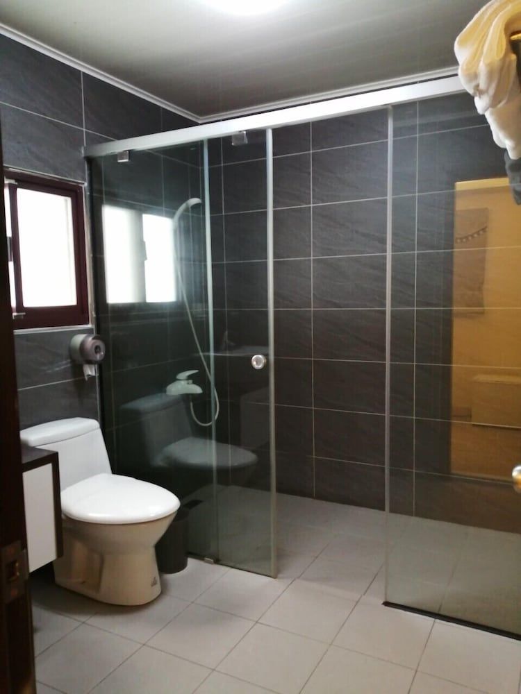 captain3 Elite Quadruple Room, 2 Double Beds 5