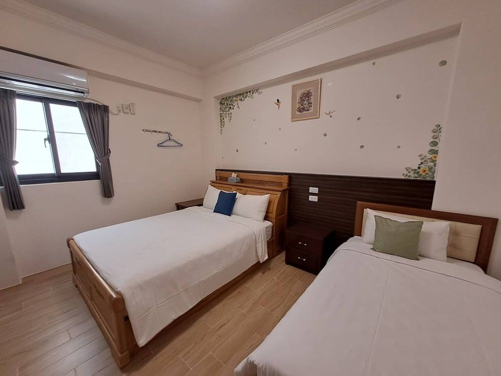 Basic Triple Room