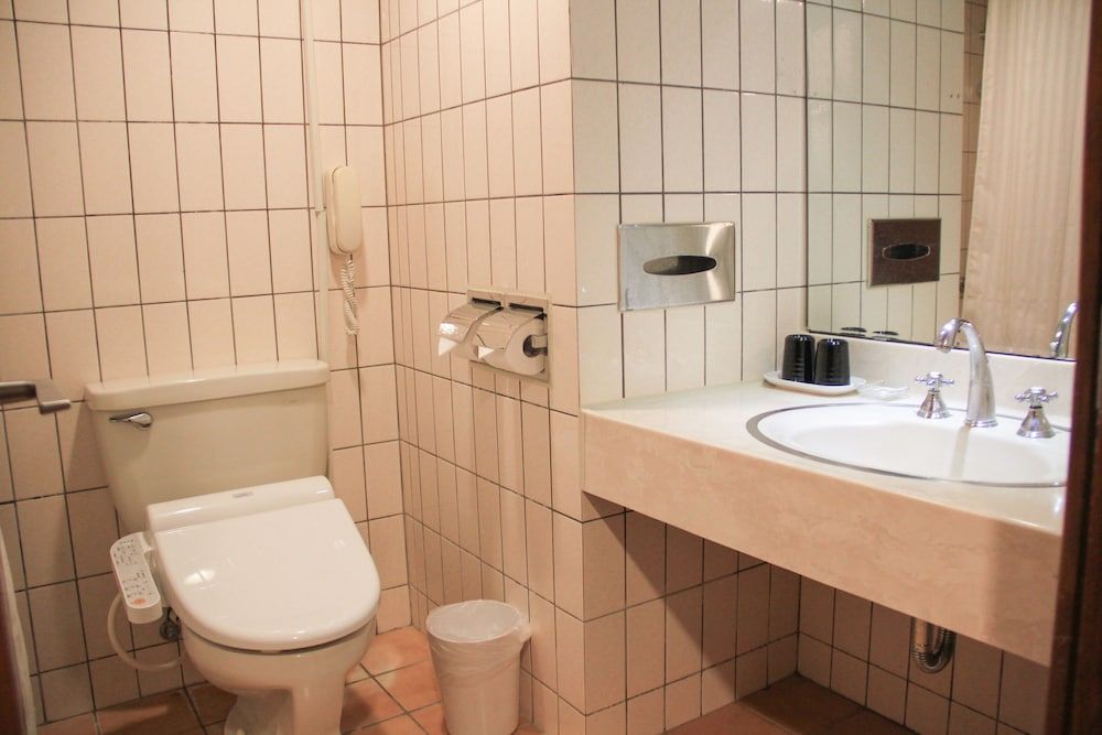 Guide Hotel Hsinchu Zhongyang Standard Twin Room 7
