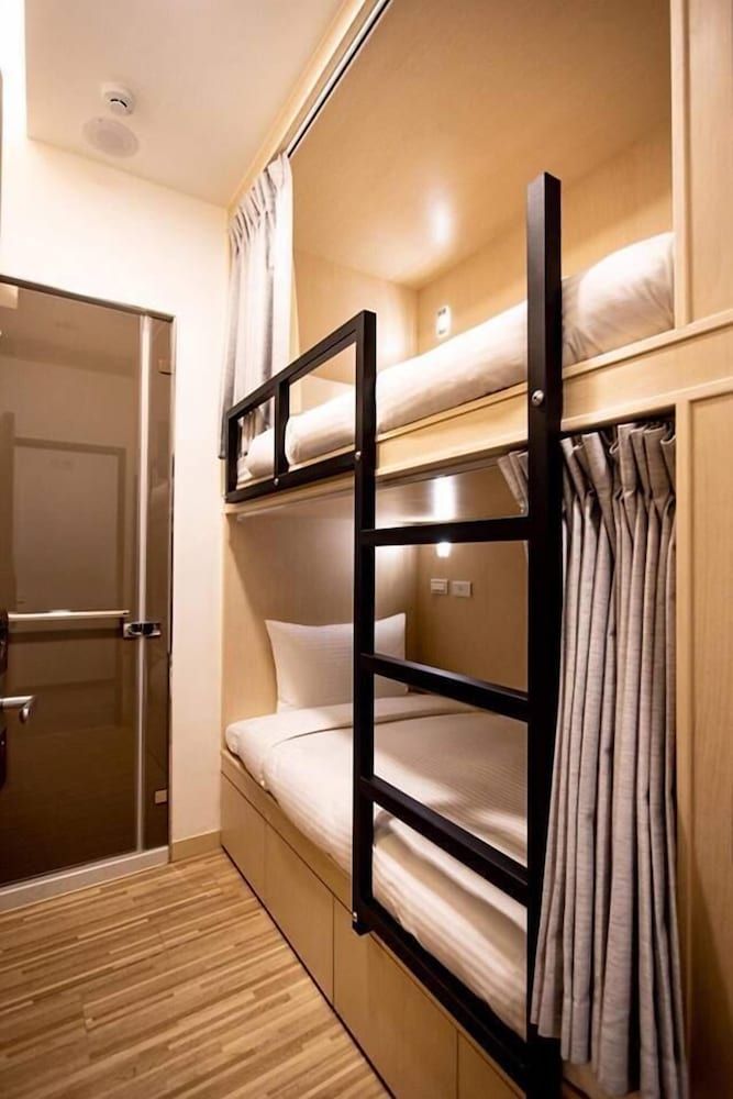 Twin Room, Private Bathroom (No amenity)