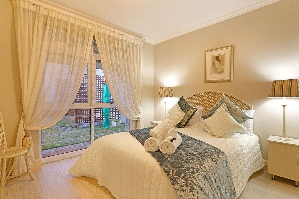 undefined Bayview 30 9