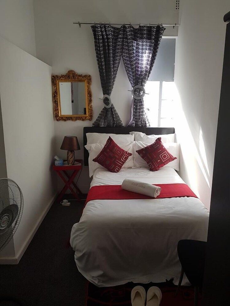 undefined Unique Lodge 9