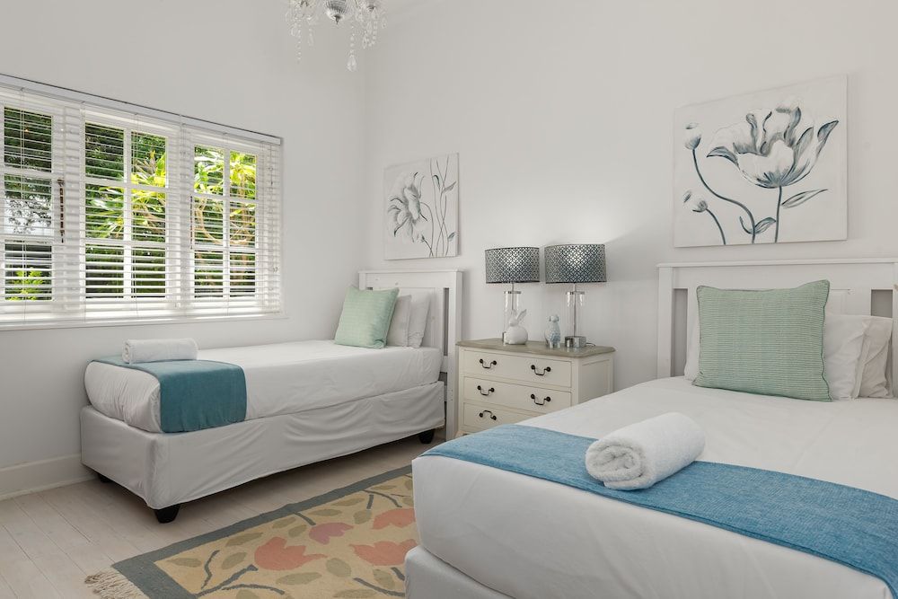 Clifton Steps 6 Superior Villa, Multiple Beds, Non Smoking 4