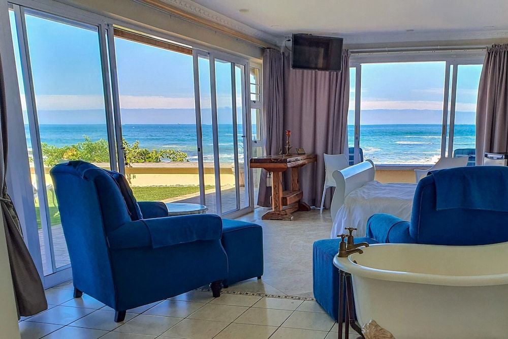 undefined Pinard On Sea 3