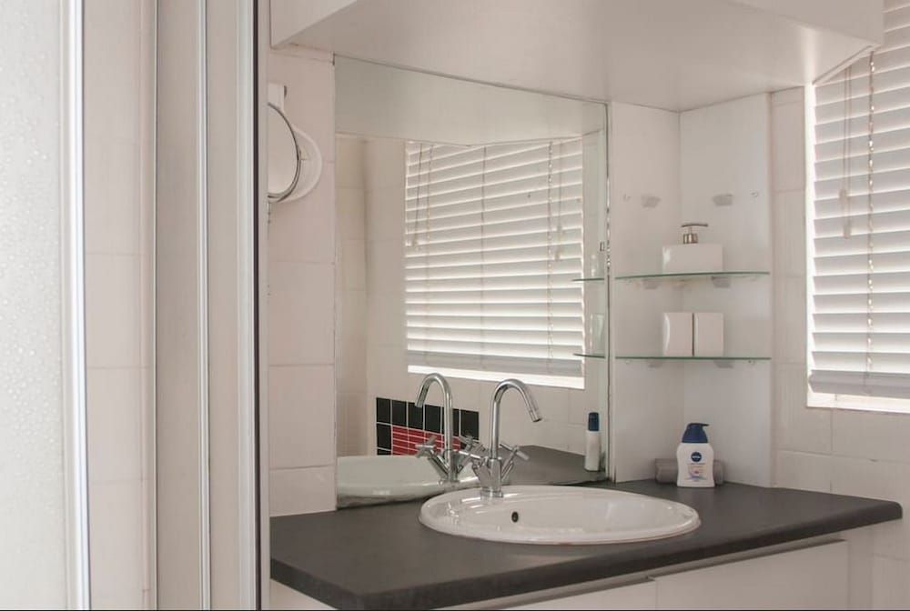 Cedarberg Comfort Studio 10