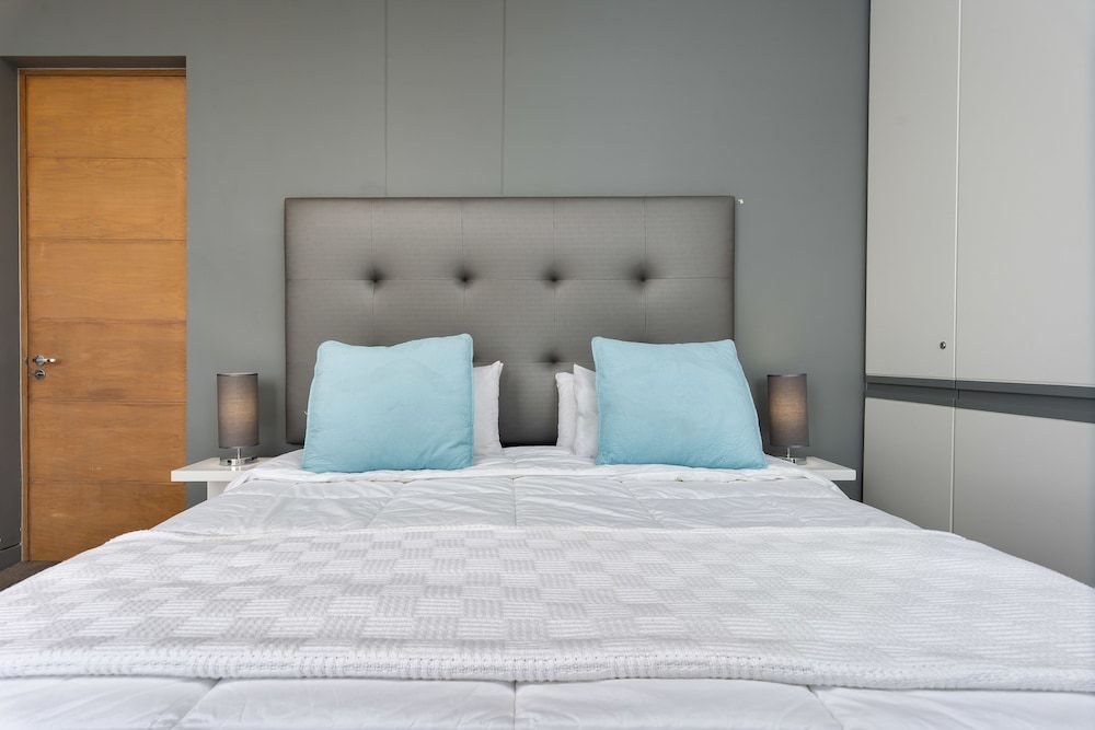 undefined Odyssey 802 6